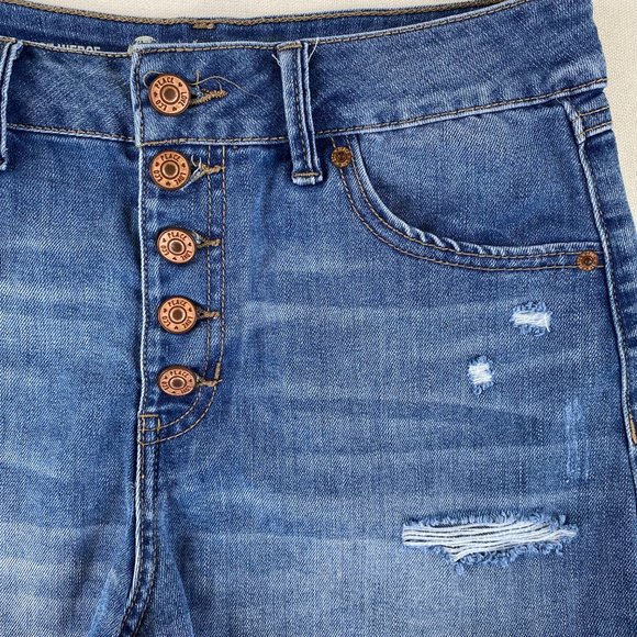 Rewash Super High Rise Destructed Jean Shorts - Picture 3 of 6